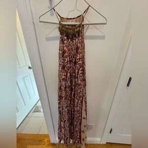 Nikasha size 6 Floral Maxi Dress with Gold Accent